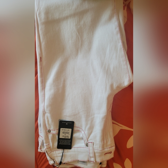 Jeans - Picture 1 of 4